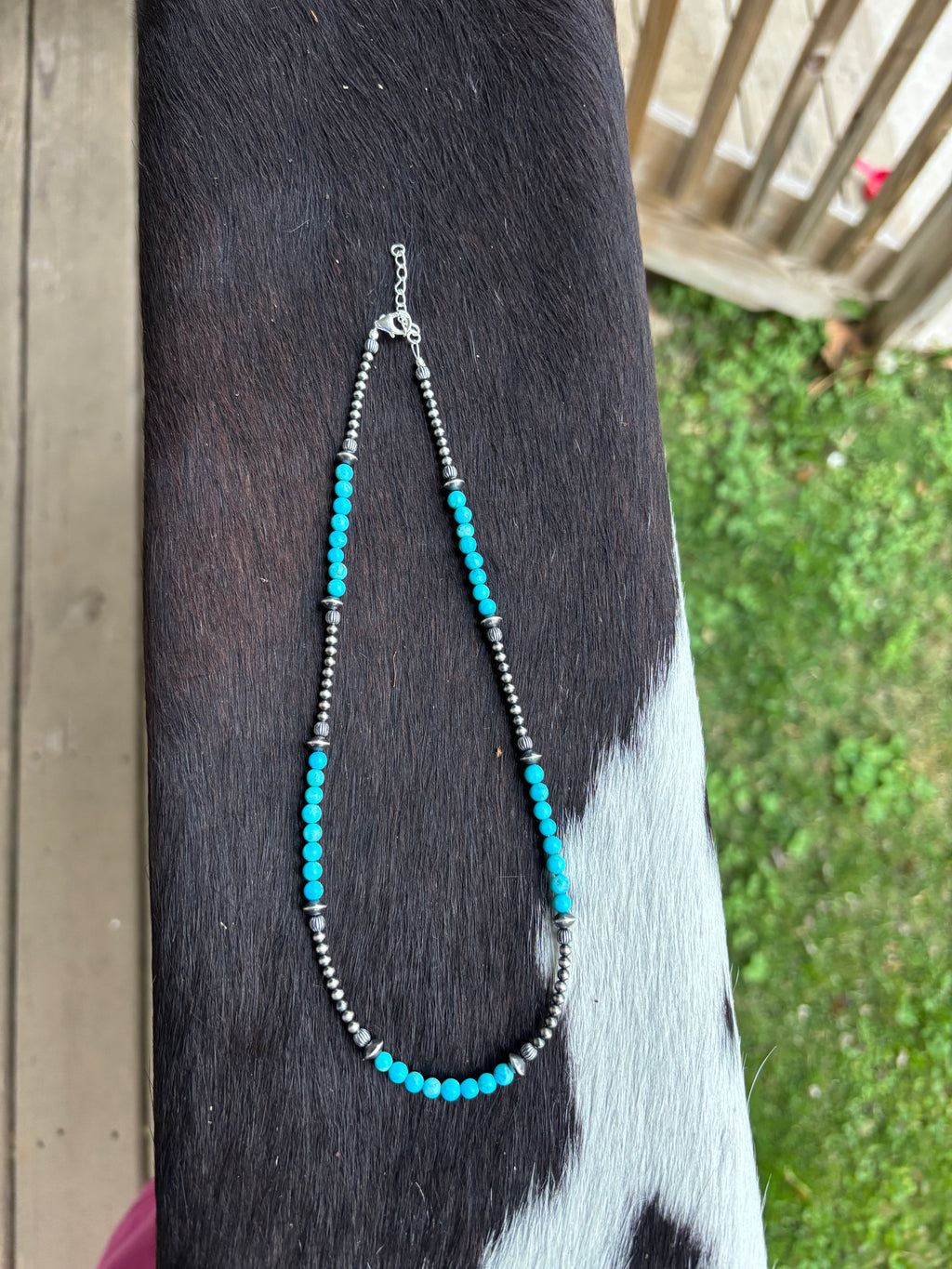 Kingman and pearl necklace
